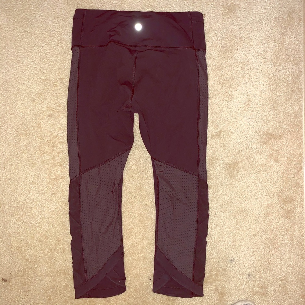 Lululemon mesh cropped leggings